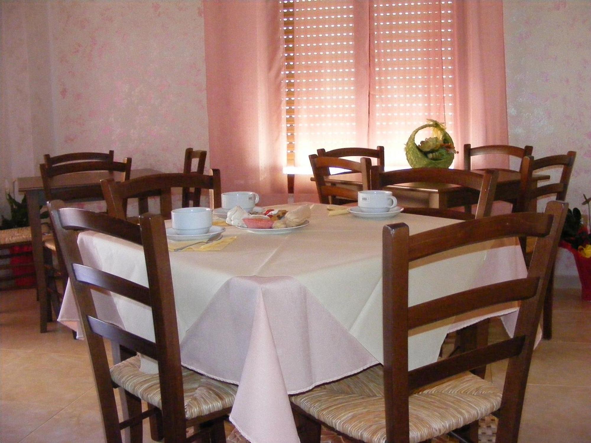 Bed and Breakfast Sa Marina La Caletta Exteriér fotografie